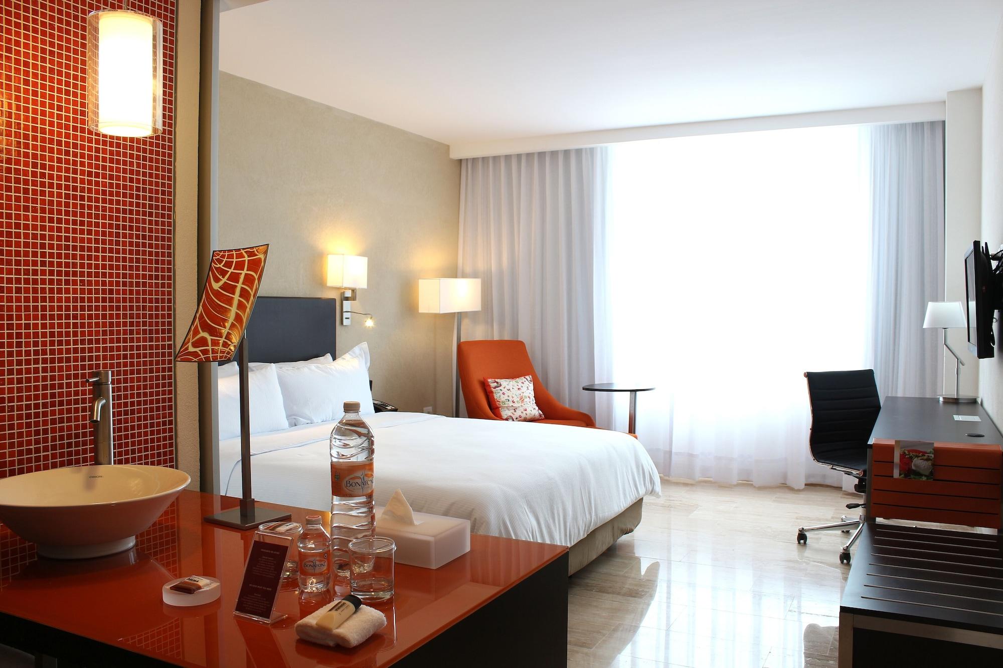 Fiesta Inn צ'טומאל מראה חיצוני תמונה