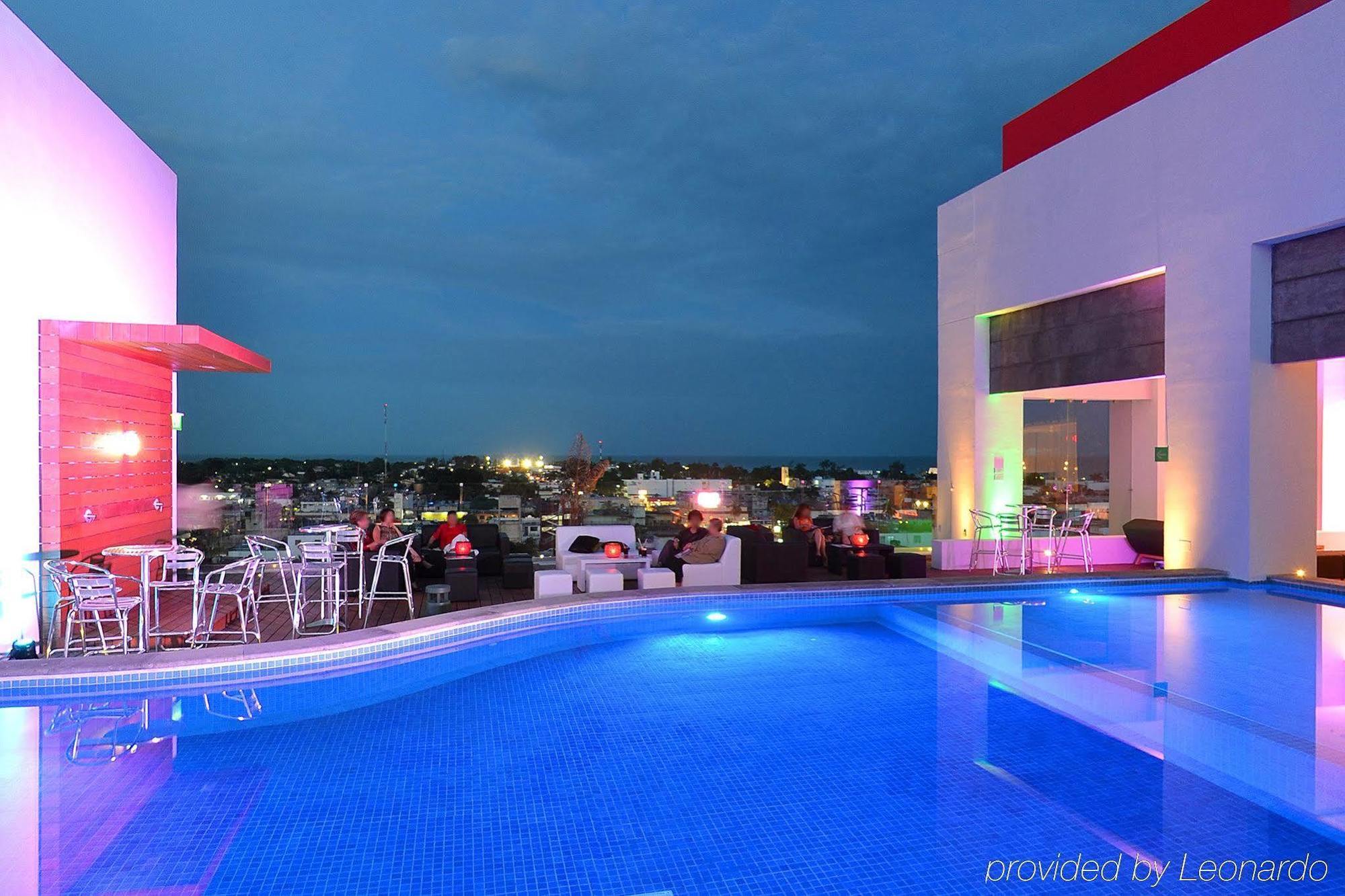 Fiesta Inn צ'טומאל מראה חיצוני תמונה