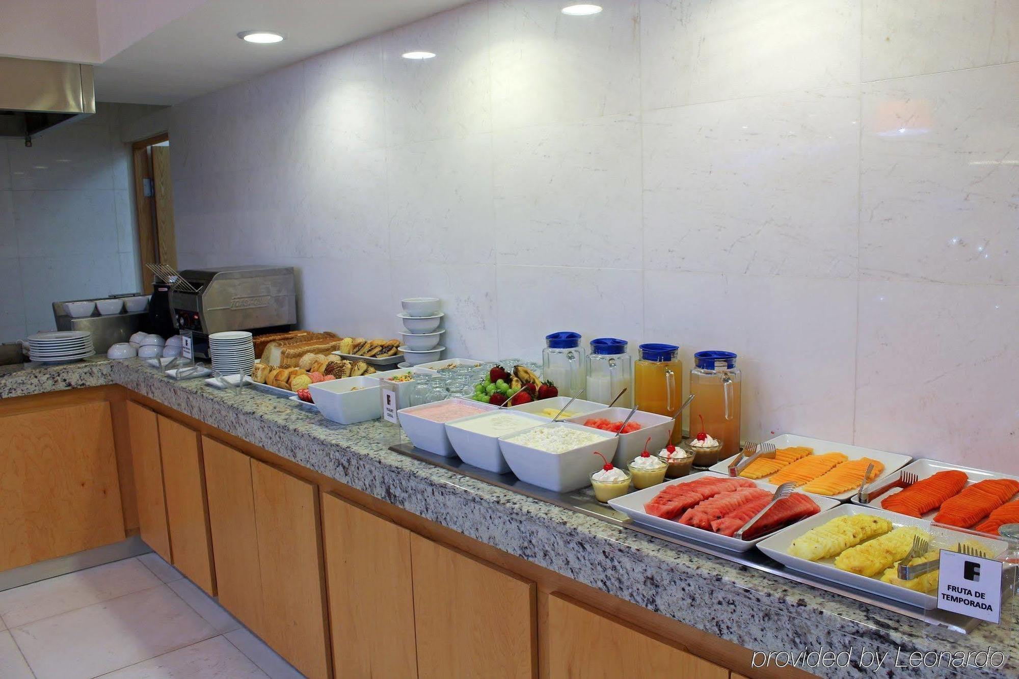 Fiesta Inn צ'טומאל מראה חיצוני תמונה
